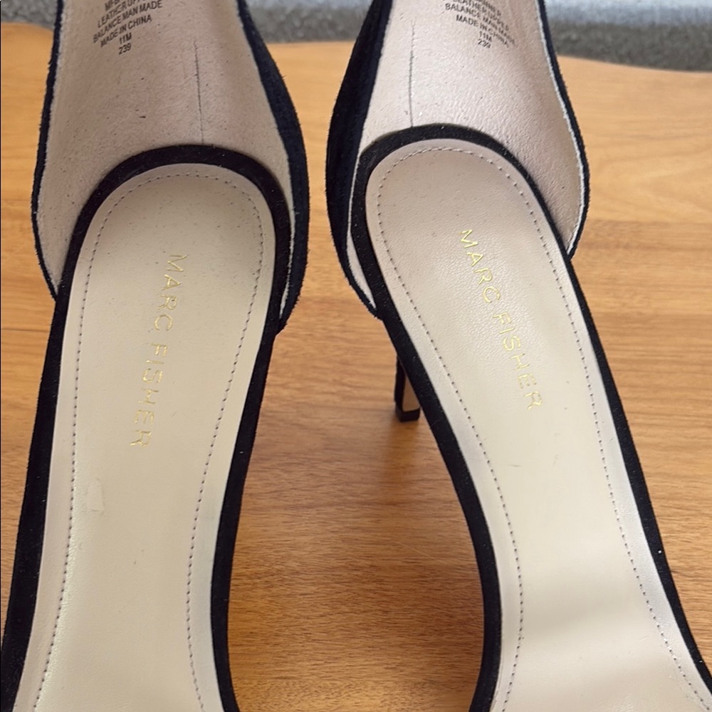 Marc Fisher Black Suede Stiletto Gold Studded Strappy Women's 11M Strappy Ankle - Picture 4 of 10